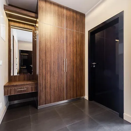 Апартаменти Apartament Z Balkonem I Miejscem Parkingowym Сопот