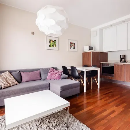 Apartament Z Balkonem I Miejscem Parkingowym * Сопот