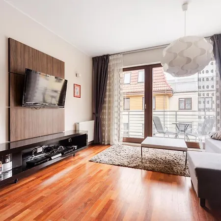 Apartament Z Balkonem I Miejscem Parkingowym Апартаменти Сопот