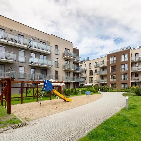 Apartament Z Balkonem I Miejscem Parkingowym * Сопот
